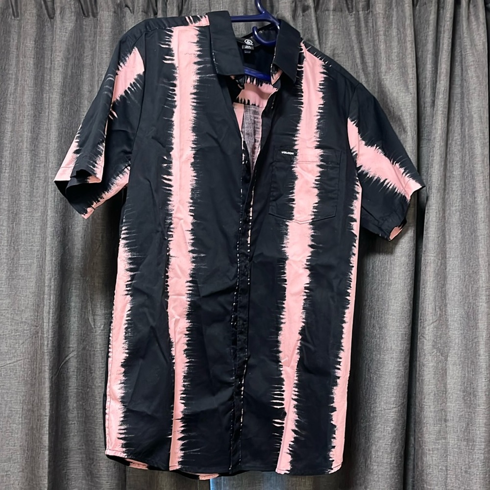 Volcom Button Up